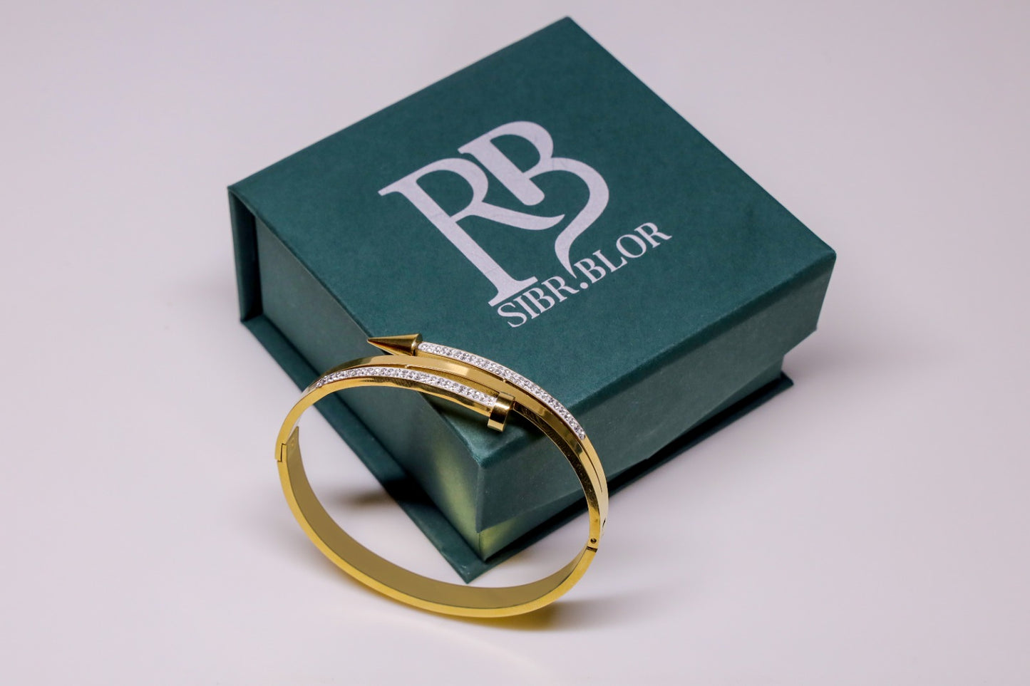 Gold Arrow Armreif #7163