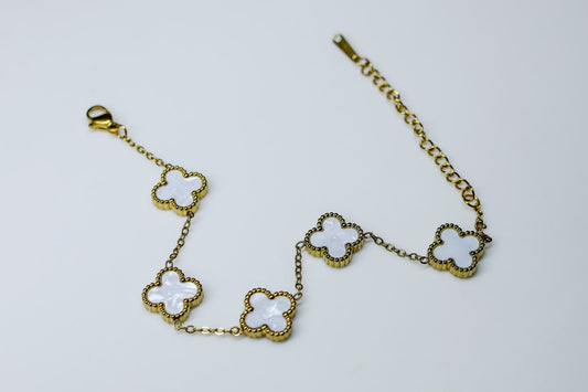 White Clover Armband – Elegante Glücksbringer #2093