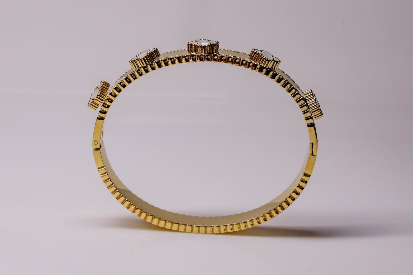 Lucky Clover Armreif – Glück in Stilform #4230