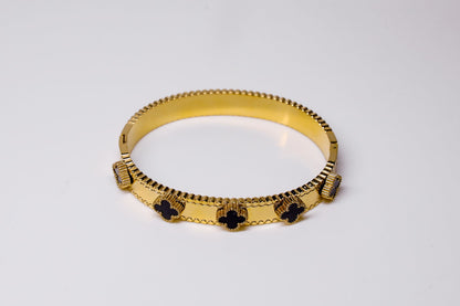Midnight Clover Armreif – Gold trifft auf Schwarz #5310