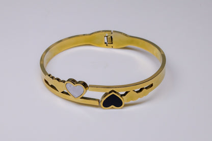 Golden Orbit Armreif #6300